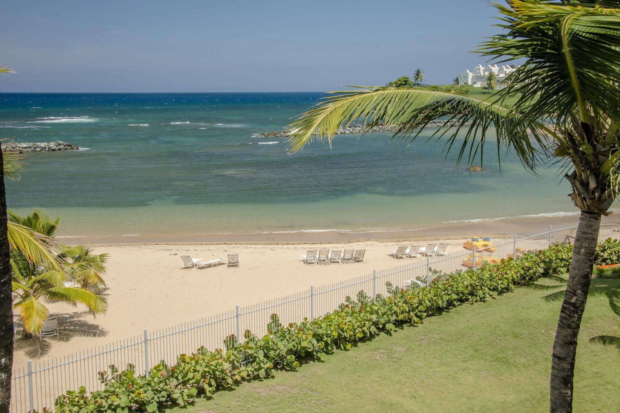 Aquarius Vacation Club At Dorado Del Mar Hotel Екстериор снимка
